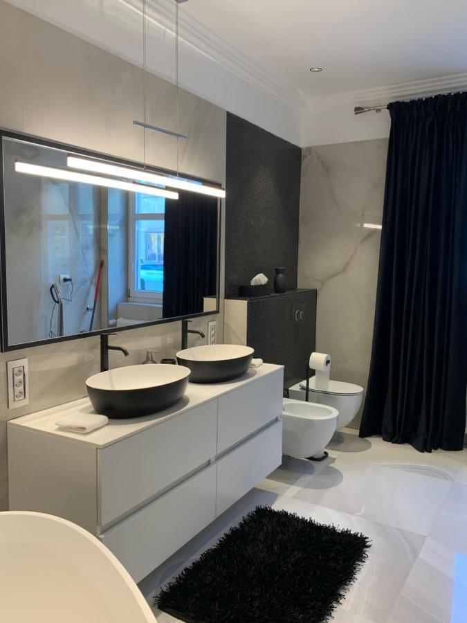 Schillerplatz Apartment Σίμπιου Εξωτερικό φωτογραφία
