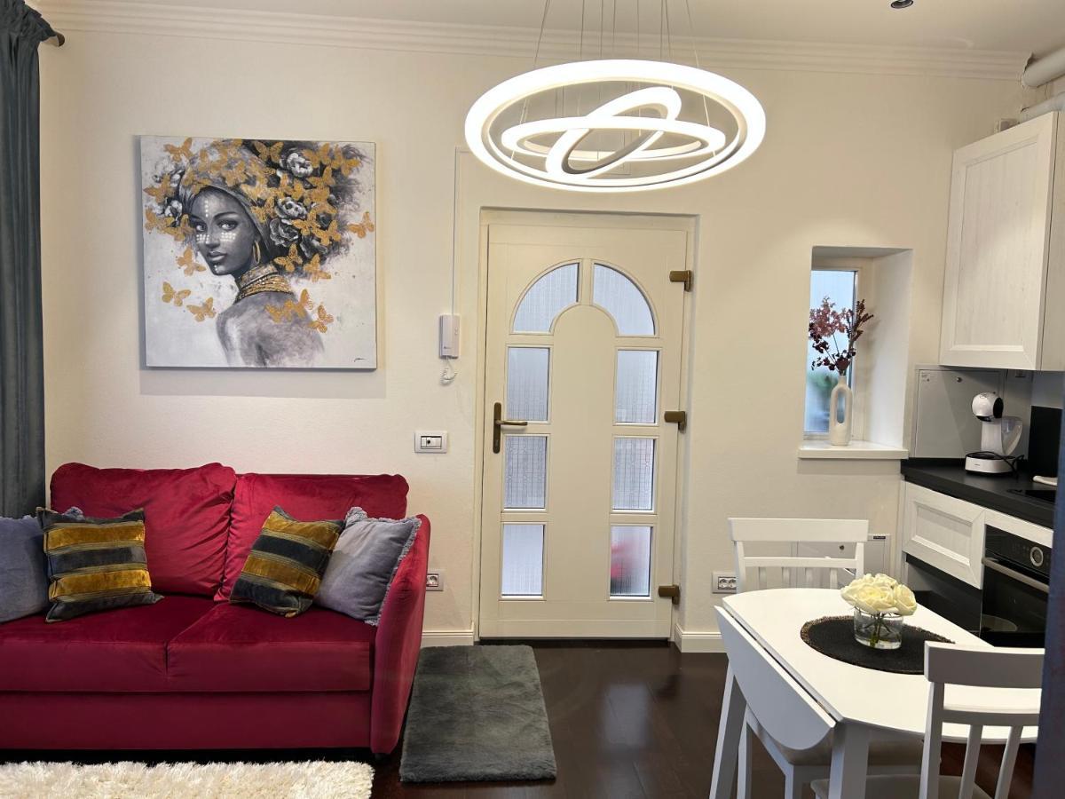 Schillerplatz Apartment Σίμπιου Εξωτερικό φωτογραφία